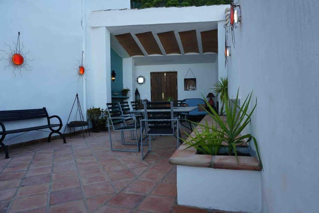 Eagles Nest - Massive Townhouse With Pool With Outstanding Views Βίλα Algodonales Εξωτερικό φωτογραφία