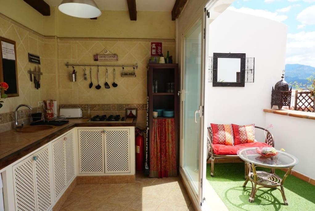 Eagles Nest - Massive Townhouse With Pool With Outstanding Views Βίλα Algodonales Εξωτερικό φωτογραφία