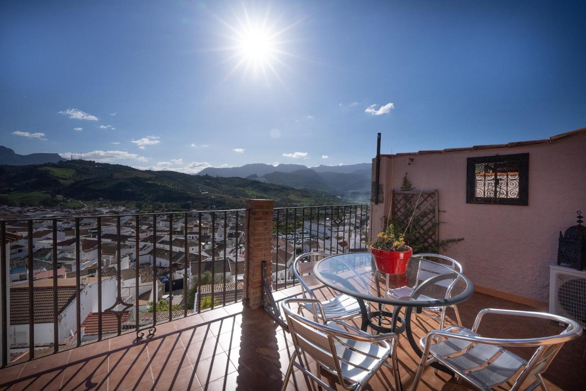 Eagles Nest - Massive Townhouse With Pool With Outstanding Views Βίλα Algodonales Εξωτερικό φωτογραφία