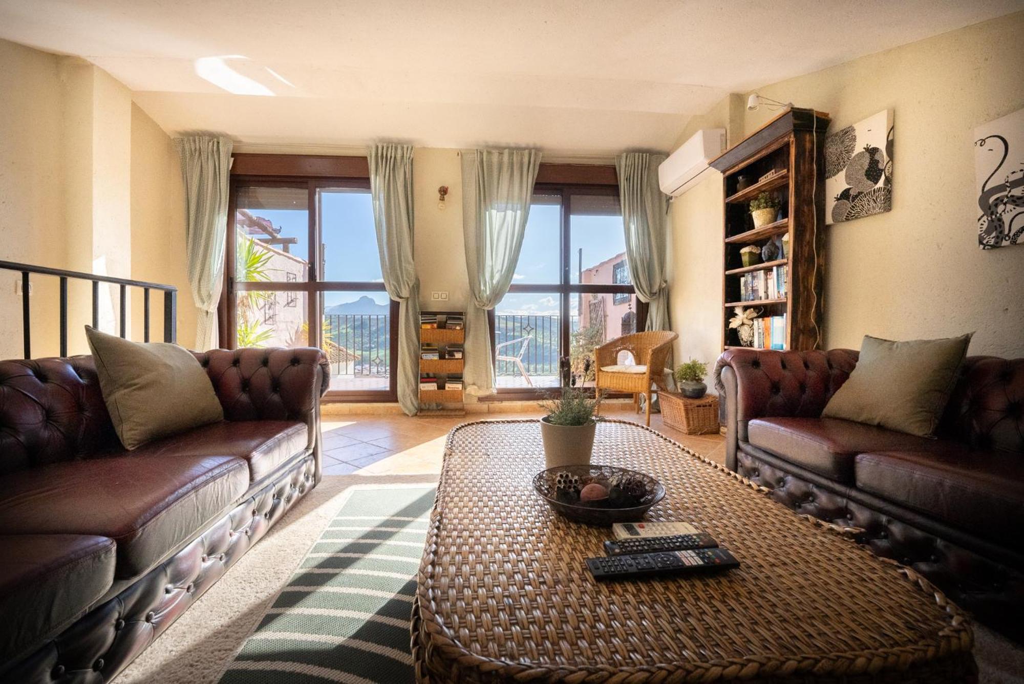 Eagles Nest - Massive Townhouse With Pool With Outstanding Views Βίλα Algodonales Εξωτερικό φωτογραφία